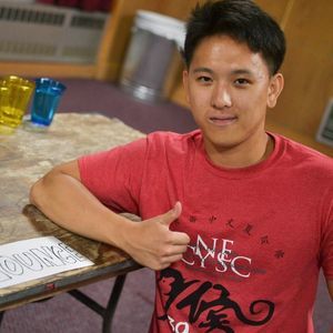 Meet your Posher, Lawrence